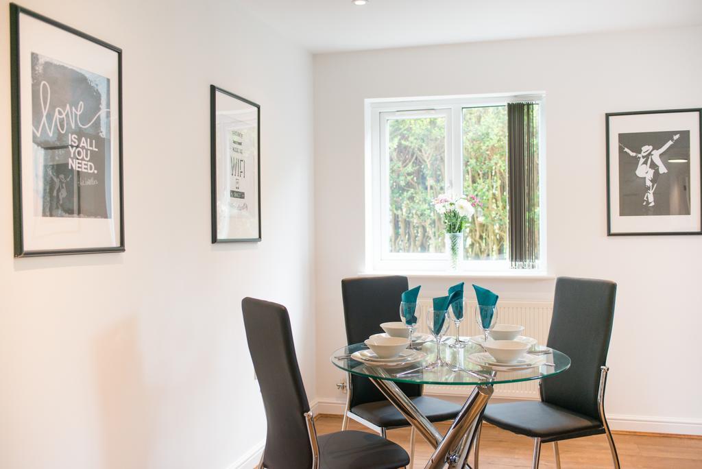 Bluestone Apartments - Didsbury マンチェスター エクステリア 写真
