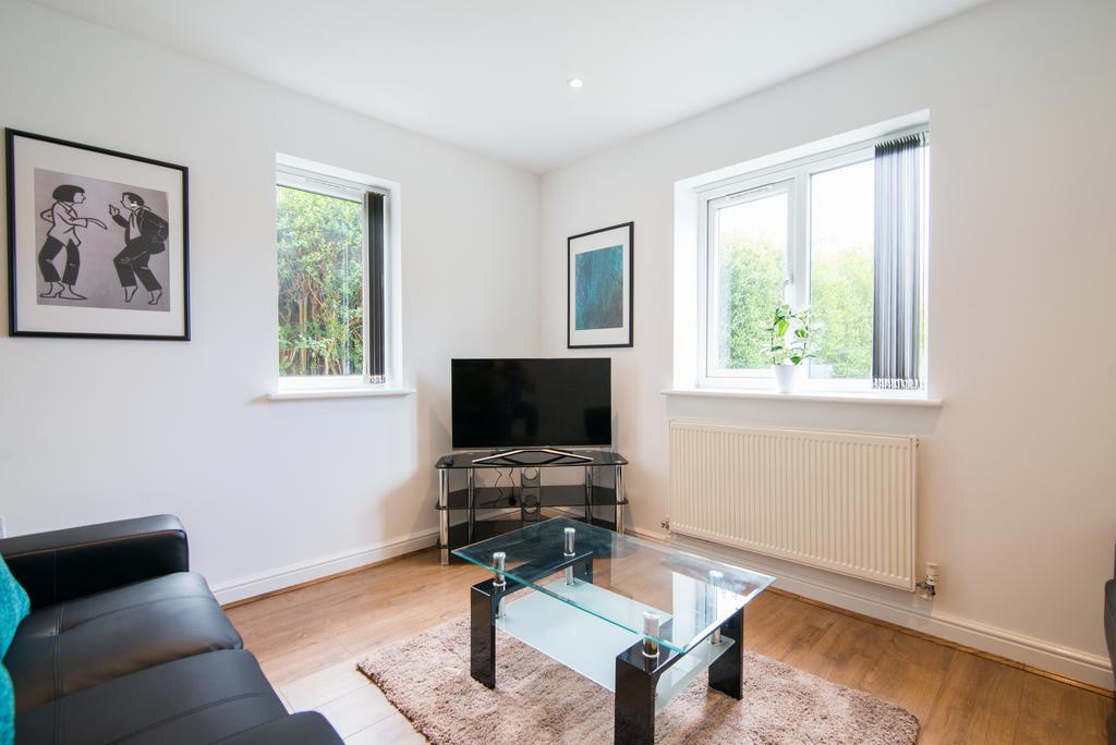 Bluestone Apartments - Didsbury マンチェスター エクステリア 写真
