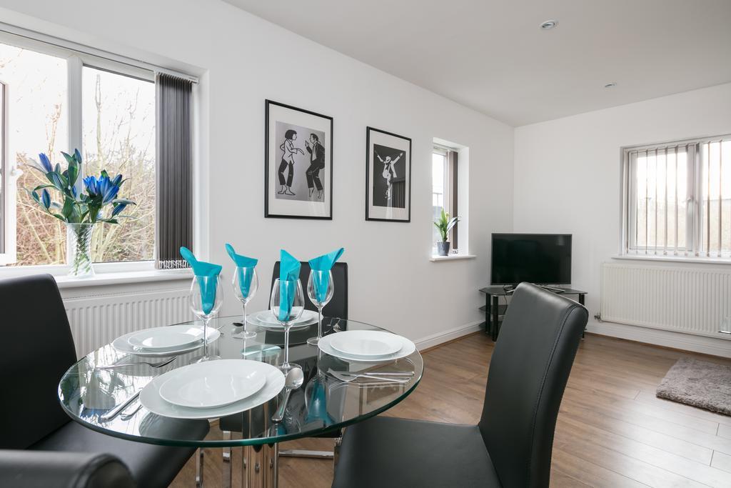 Bluestone Apartments - Didsbury マンチェスター エクステリア 写真