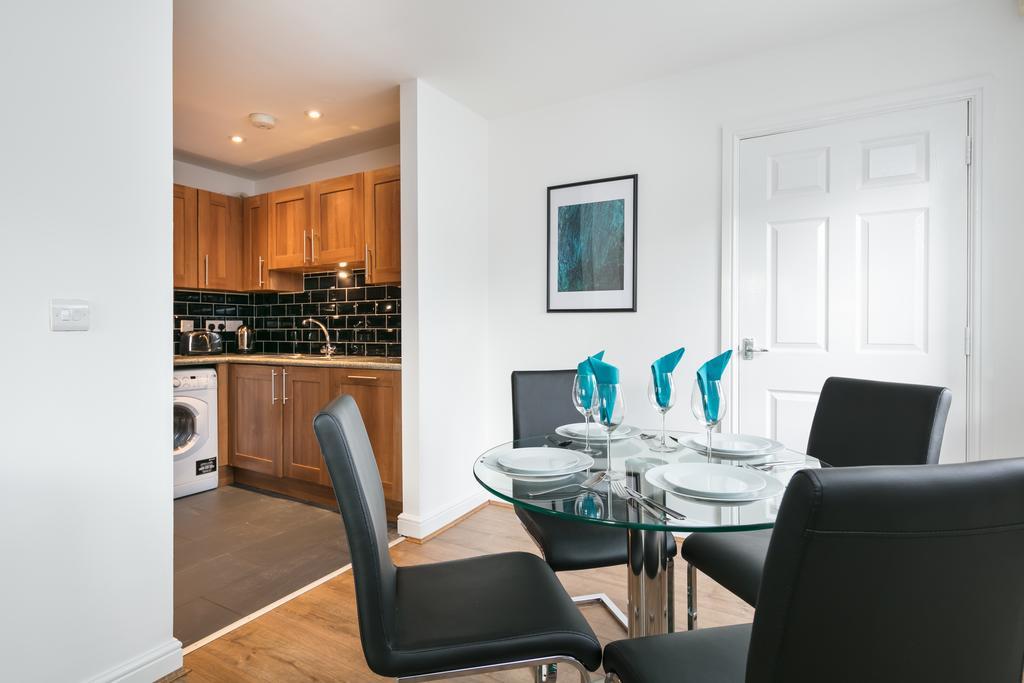 Bluestone Apartments - Didsbury マンチェスター エクステリア 写真